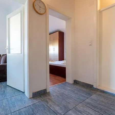 Pinea Apartment Neum